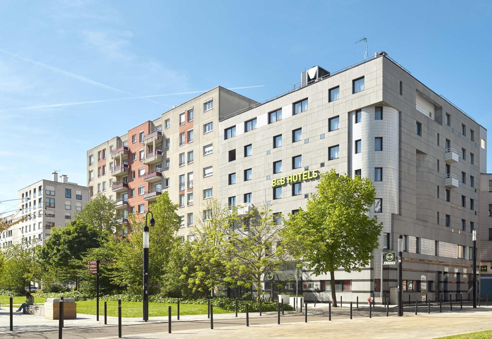 B&B Hotel Saint-Quentin-En-Yvelines Centre Gare 4 Etoiles Монтіньї-ле-Бретонне Екстер'єр фото